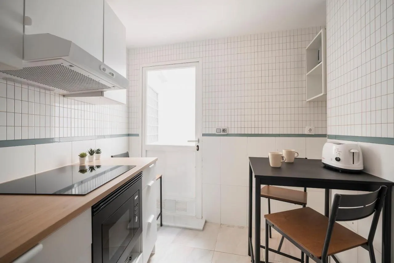 Oasis En El Corazon De Granada Con Parking Gratis Apartment 0*,  Spain